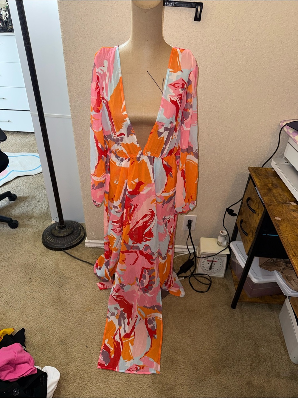 Women’s maxi pink and orange chiffon v-neck dress
